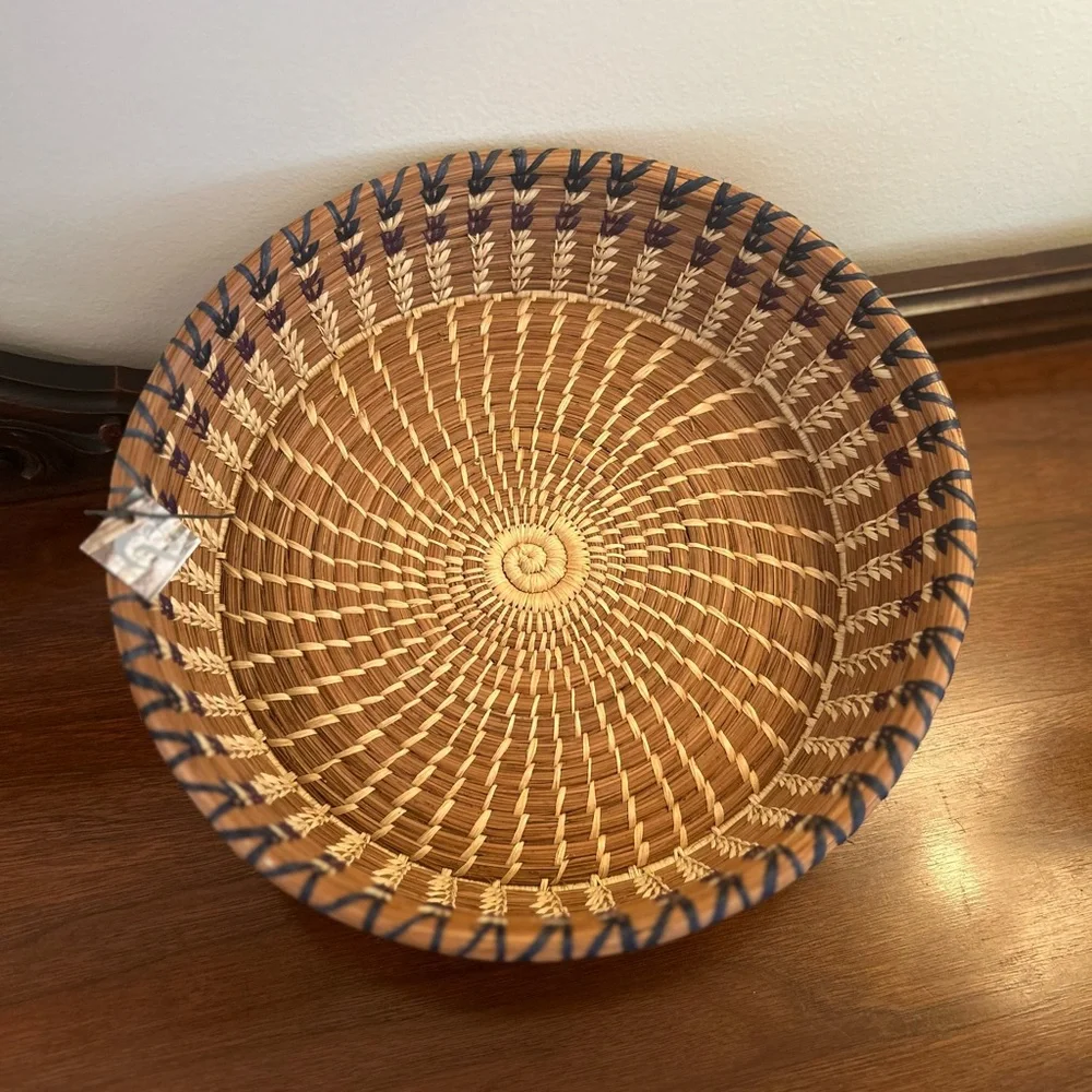 NWT Handcrafted Woven Basket in Natural and Navy Storage Farmhouse Cottage Decor